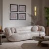 nowoczesna-jasna-bezowa-sofa-luna-owalna-tkanina-boucle-polysk-kremowa-gabba-argento-06
